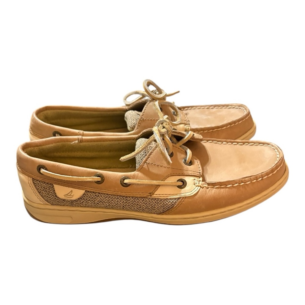 Sperry Women's Bluefish 2-Eye boat shoes in a tan color. Size 9 - Picture 3 of 8